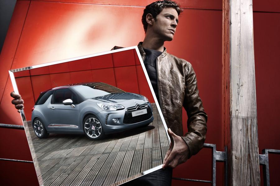 Citroen DS3 2009 года  (фото 40 из 72)